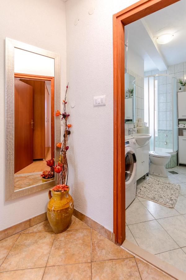 מילנה Apartman Mare מראה חיצוני תמונה