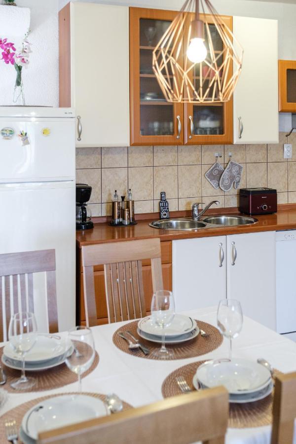מילנה Apartman Mare מראה חיצוני תמונה
