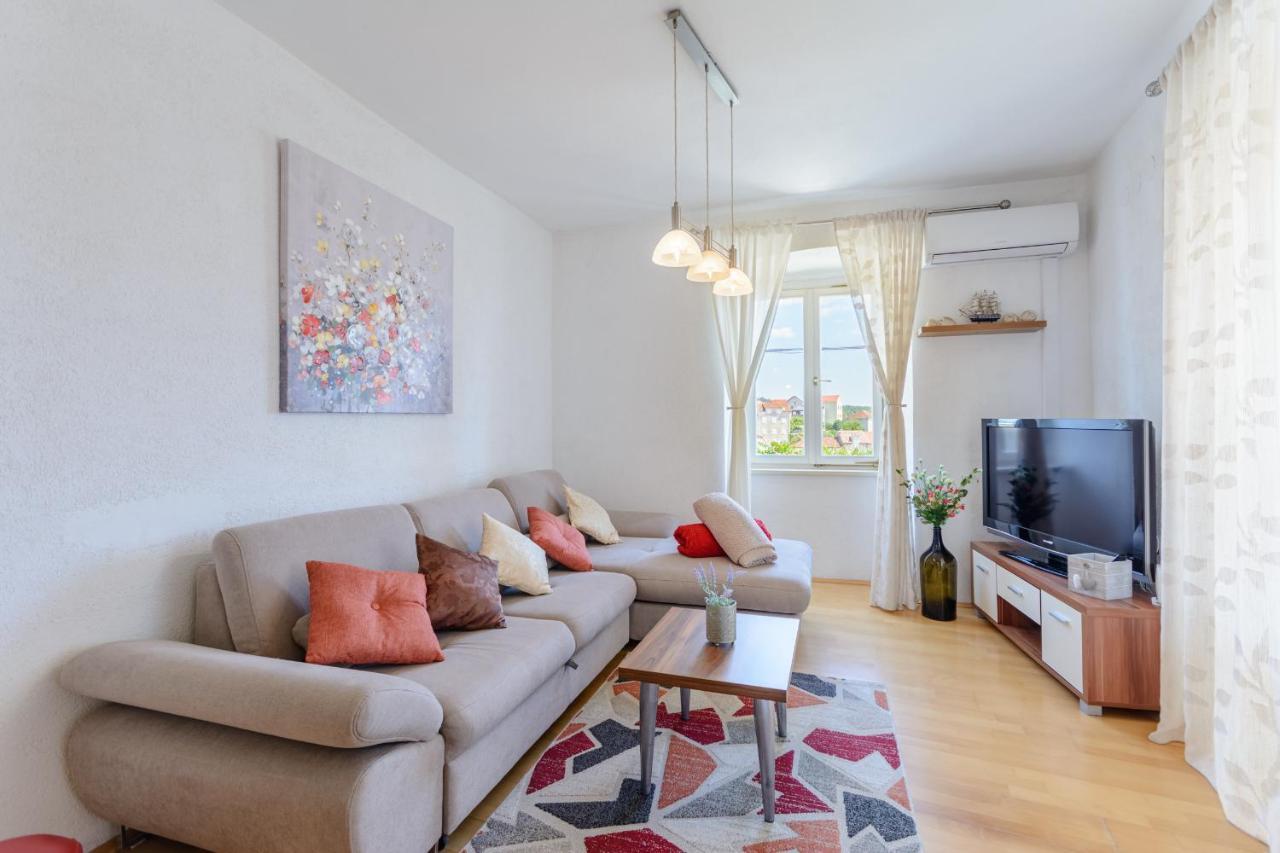 מילנה Apartman Mare מראה חיצוני תמונה
